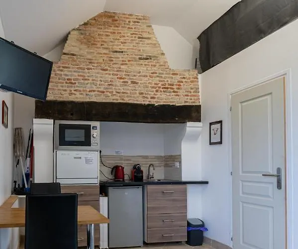 Πανσιόν La Bouillerie Du Manoir Des Breholles Goustranville